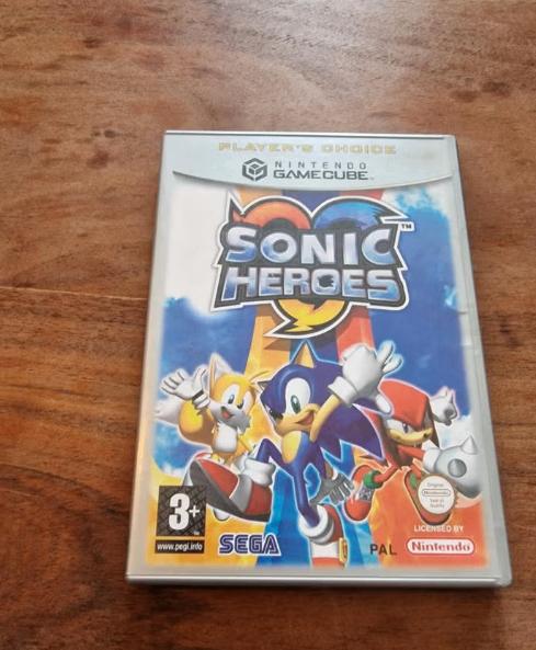 Sonic Heroes - Nintendo GameCube, Spelcomputers en Games, Avontuur en Actie, 1 speler, Ophalen of Verzenden, Zo goed als nieuw