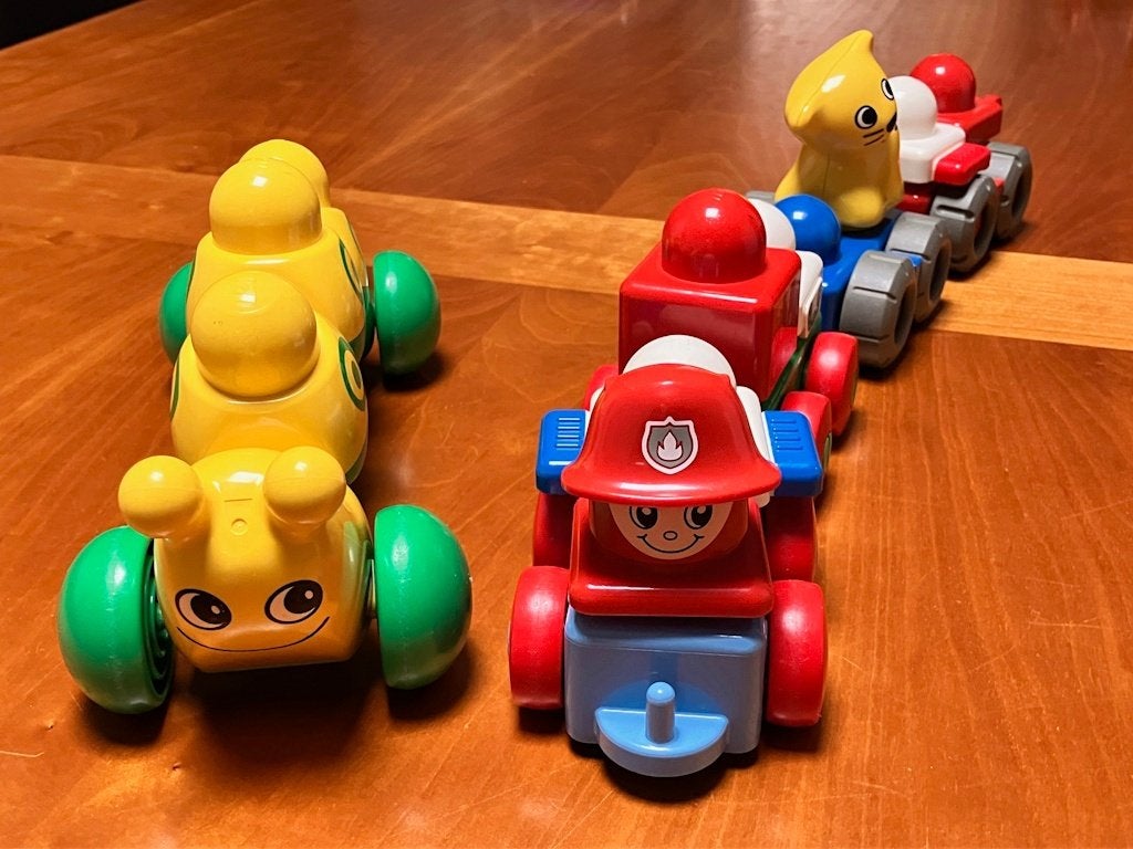 Lego Primo treintje met vier wagens en rammelaar rups, Ophalen of Verzenden, Gebruikt, Overige typen, Lego Primo
