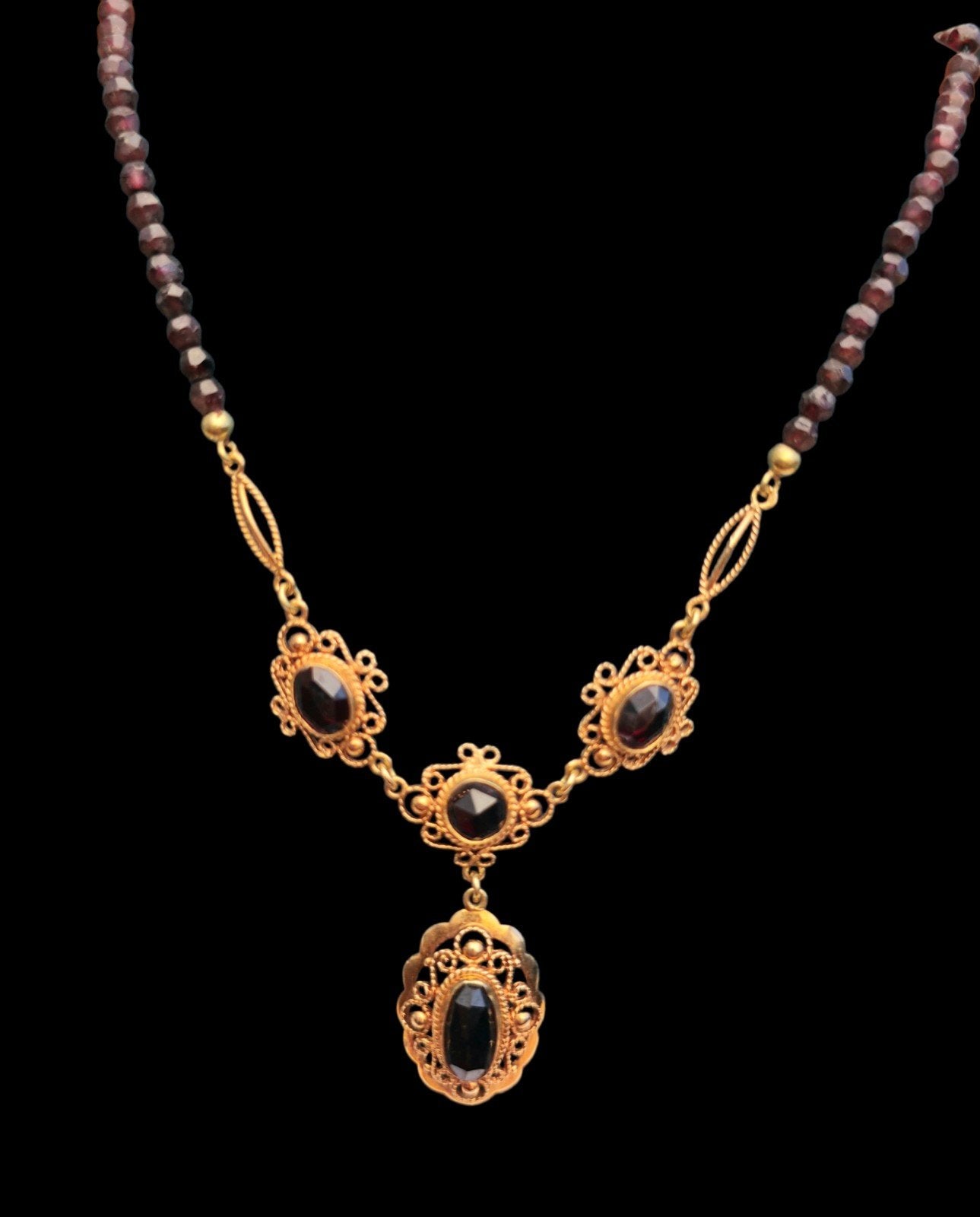 Prachtige gouden ketting met granaat stenen hollands goud, Verzenden, ., Zo goed als nieuw, .