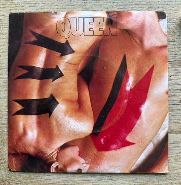 Queen - Body Language, Fotohoes, Ophalen of Verzenden, Zo goed als nieuw, Pop