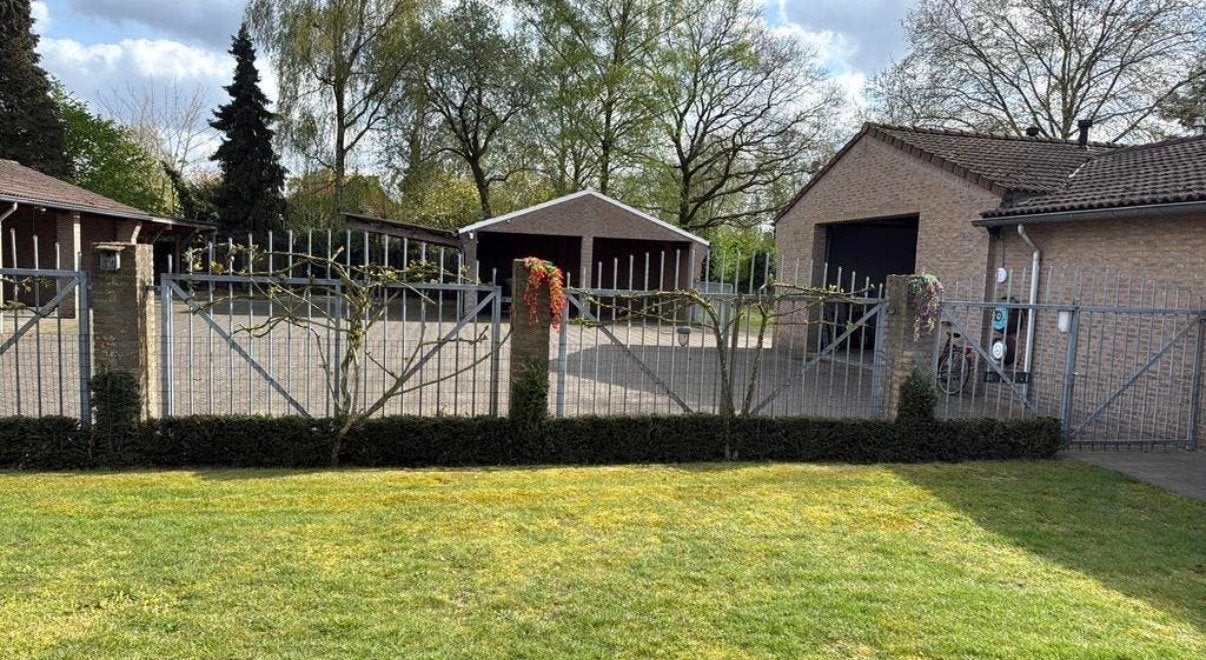 Gegalvaniseerde hekken en poorten (diverse maten), Met poort, Gebruikt, Ophalen of Verzenden, Tuinhek