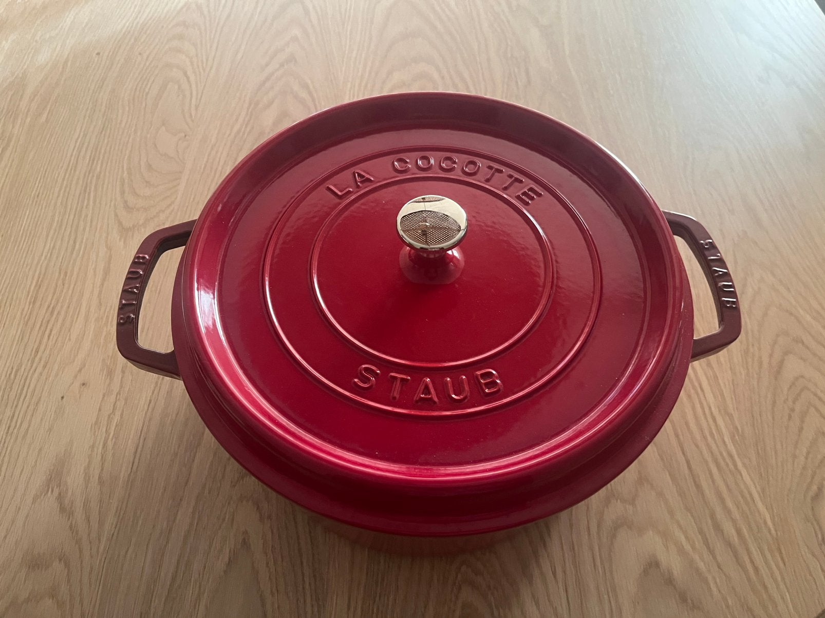 Staub la cocette braadpan 28 cm, Ophalen, Zo goed als nieuw, Gietijzer