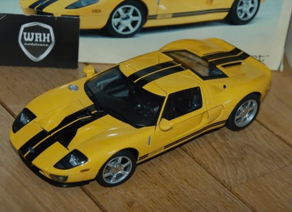 1:18 FORD GT yellow black stripe Autoart 73022 in doos WRH, Hobby en Vrije tijd, Modelauto's | 1:18, Ophalen of Verzenden, Zo goed als nieuw