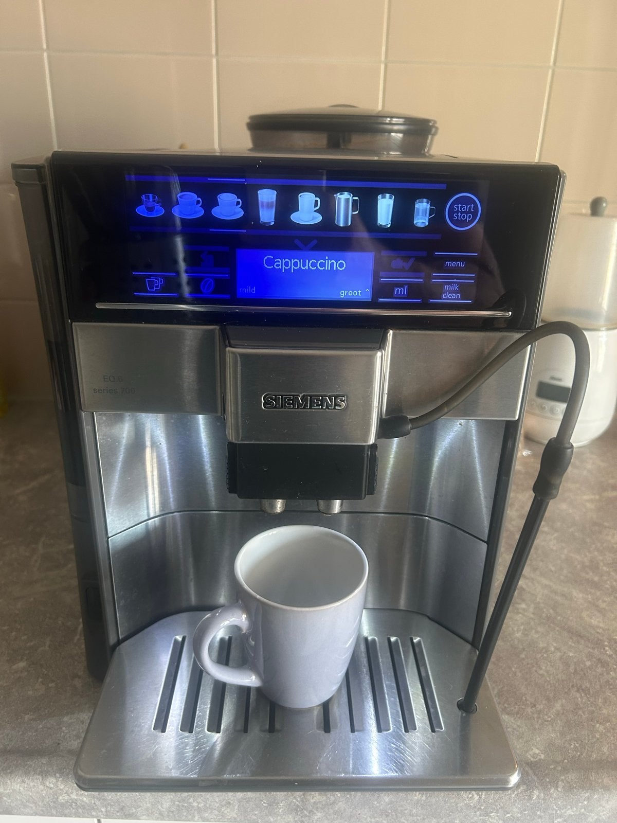Siemens EQ.6 Serie 700 Volautomatische Espressomachine, Witgoed en Apparatuur, Ophalen of Verzenden, Gebruikt, Koffiemachine, Koffiebonen