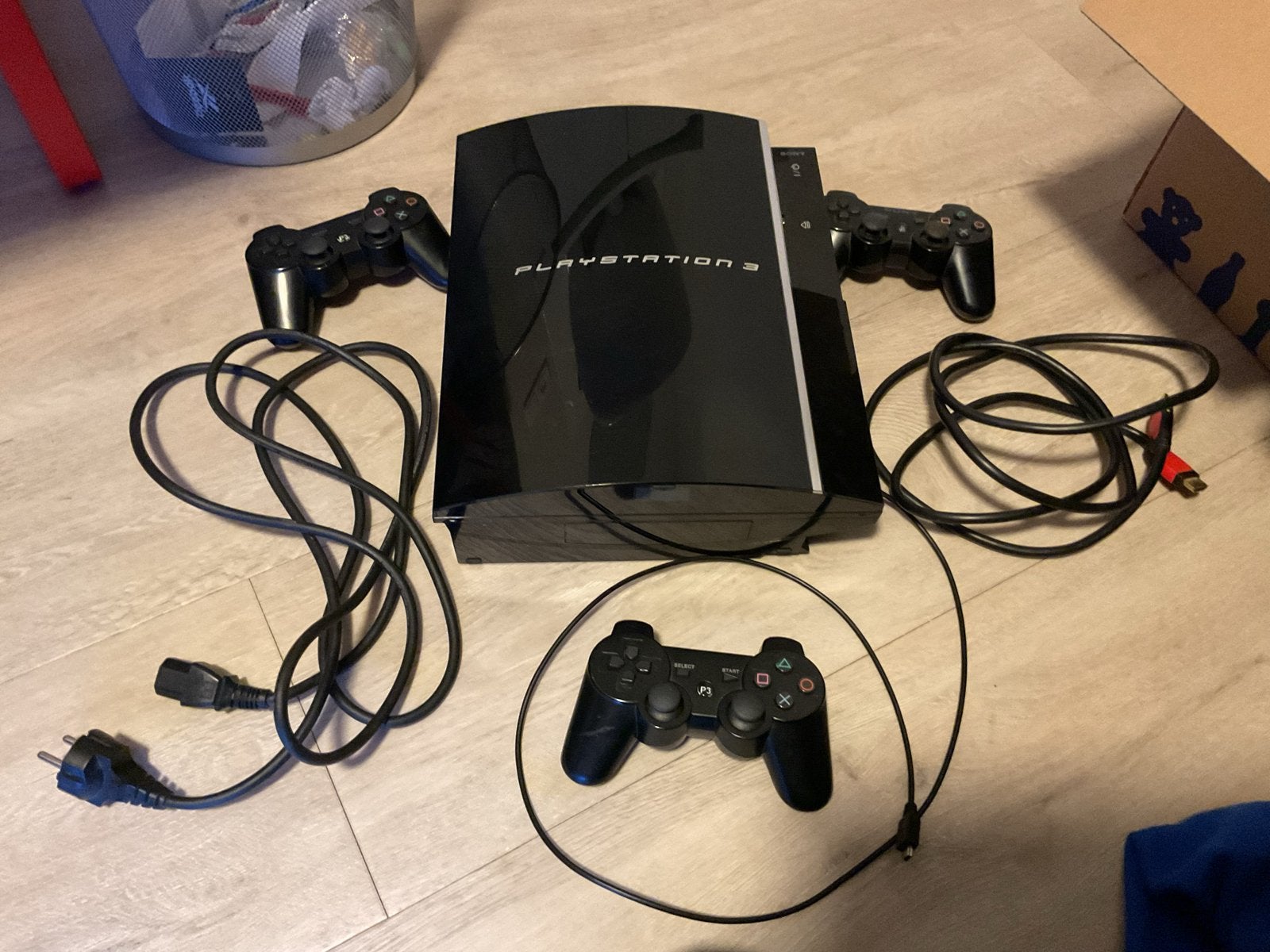 PlayStation 3 Slim met 3 controllers en 4 games, Spelcomputers en Games, Ophalen, 160 GB, Met 3 controllers of meer, Slim