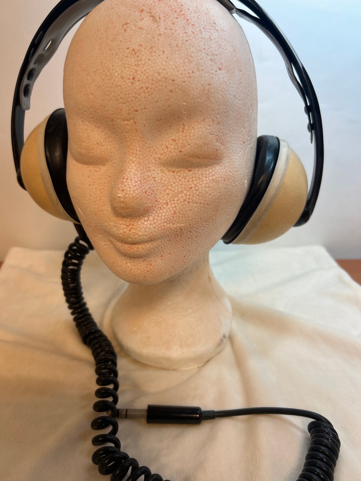 AKG K100 Vintage Over-ear Koptelefoon - Zwart/Beige, Audio, Tv en Foto, Koptelefoons, ., AKG, Ophalen of Verzenden, .
