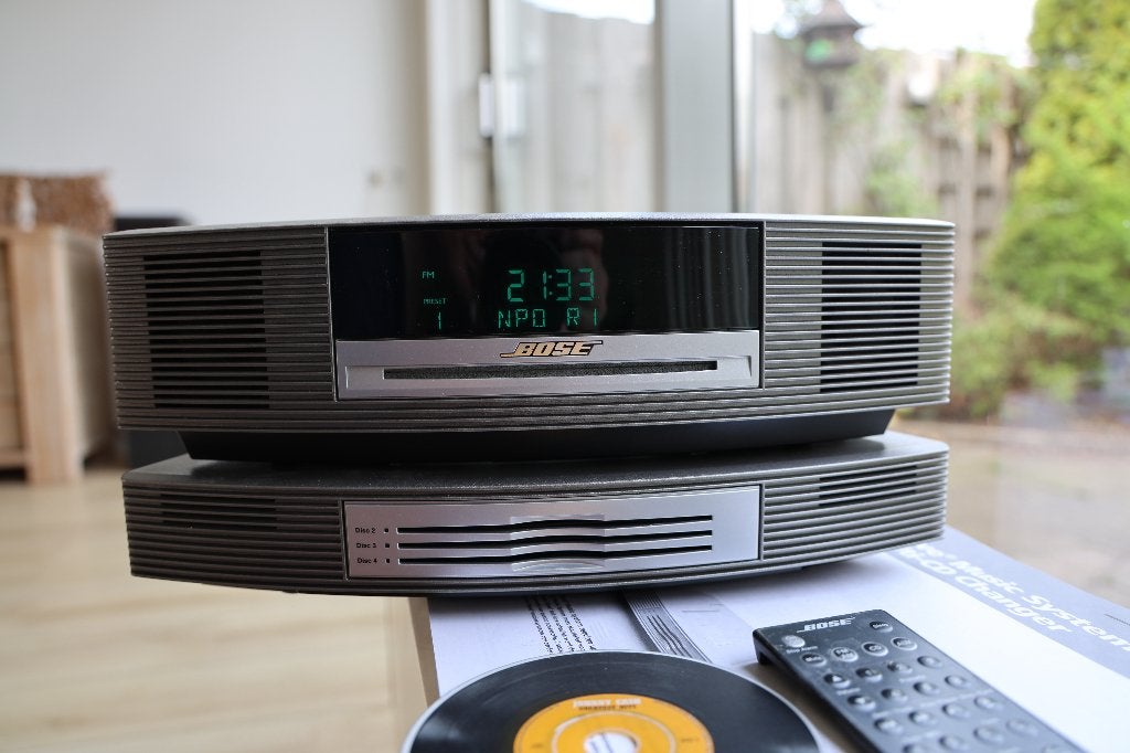 Bose Wave Music System + Multi-CD Changer, Topstaat, Overige merken, Ophalen of Verzenden, Zo goed als nieuw, Tuner of Radio