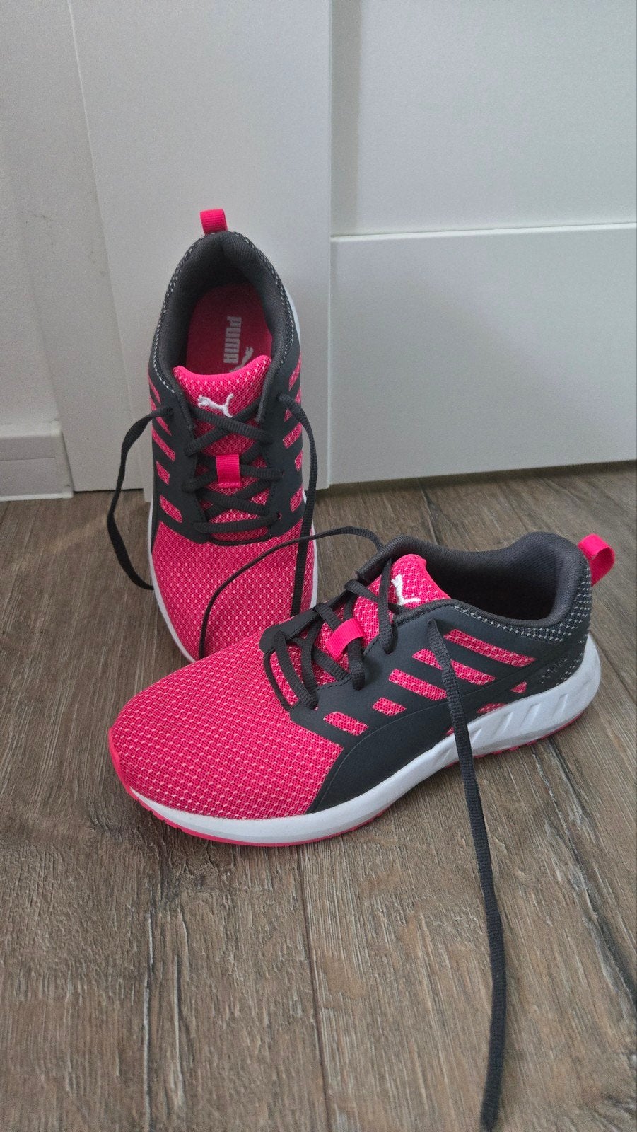 Puma sneakers maat 37,5 nieuw, Kleding | Dames, Schoenen, Puma, Nieuw, Ophalen of Verzenden, Sneakers of Gympen