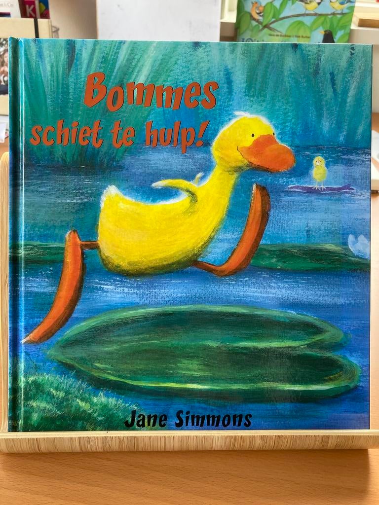 Bommes schiet te hulp! Jane Simmons, Ophalen of Verzenden, Zo goed als nieuw