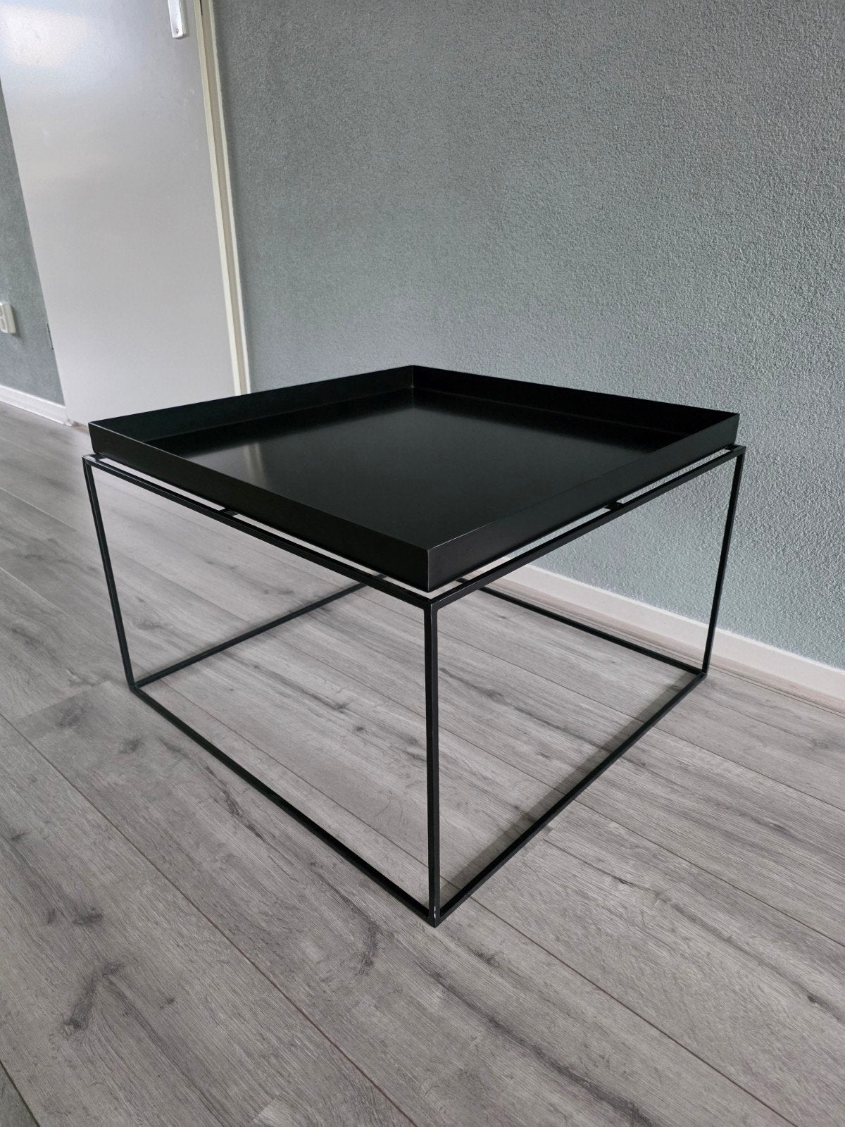 Tray table van Hay, zwart 60x60 cm, in hele goede staat, Huis en Inrichting, Tafels | Bijzettafels, Ophalen, Minder dan 45 cm