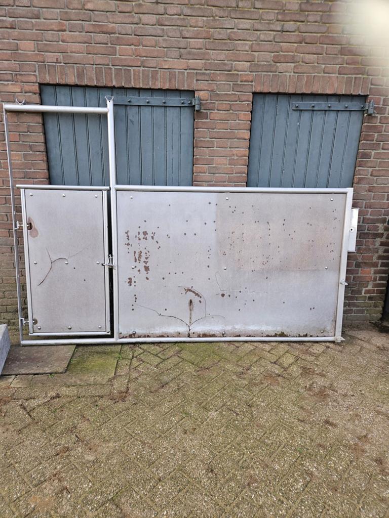 Afscheidingswand RVS en voerbak, Ophalen of Verzenden