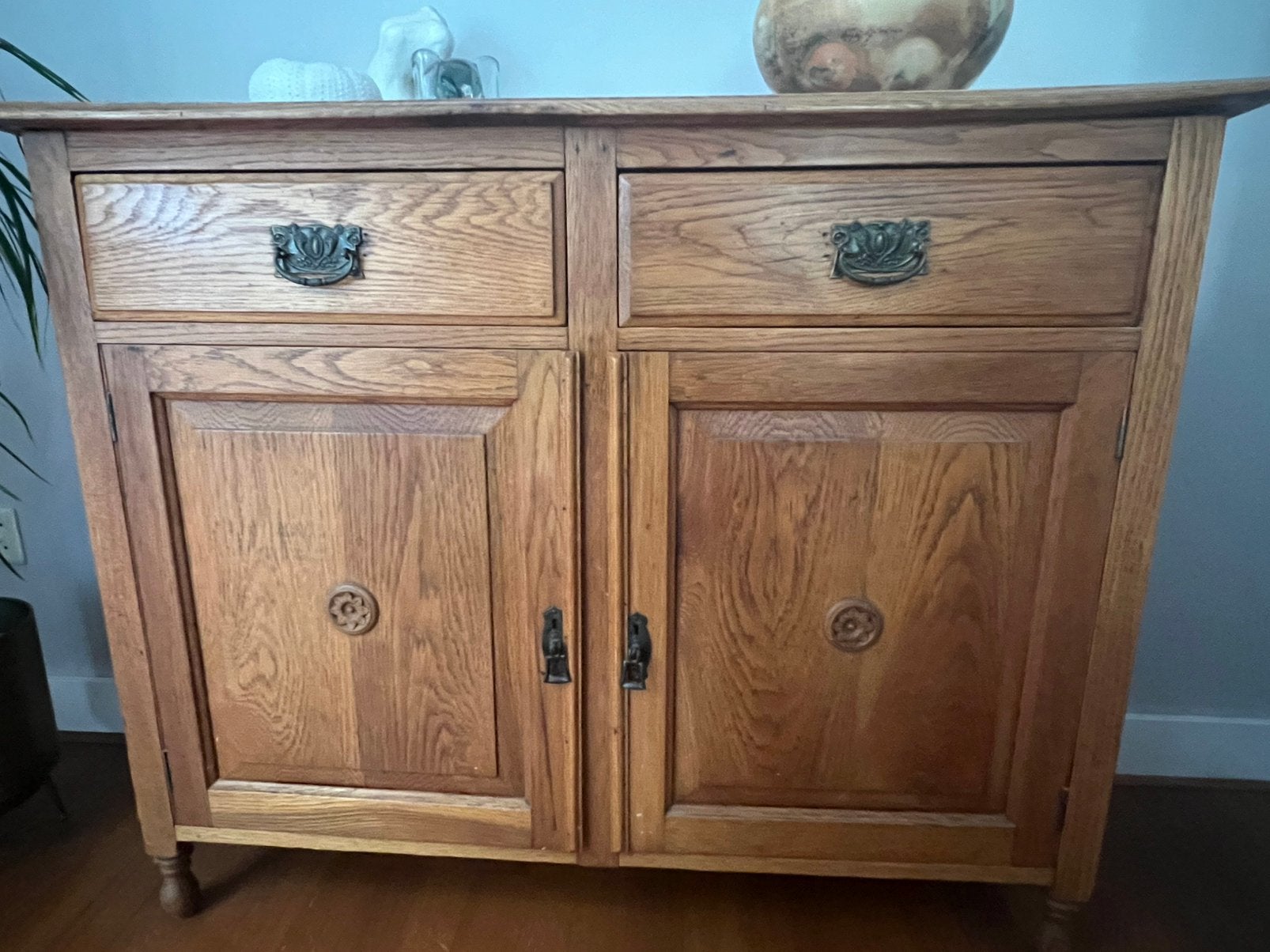Massief eiken dressoir, Huis en Inrichting, Kasten | Dressoirs, Ophalen, Gebruikt, Eikenhout, 25 tot 50 cm
