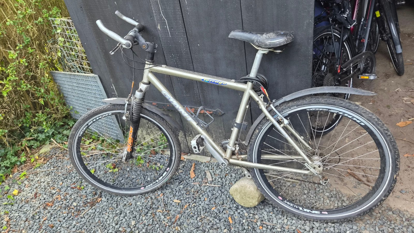 Giant Terrago opknapper - Nieuwe banden nodig, Fietsen en Brommers, Ophalen, Gebruikt, Velgrem, Giant