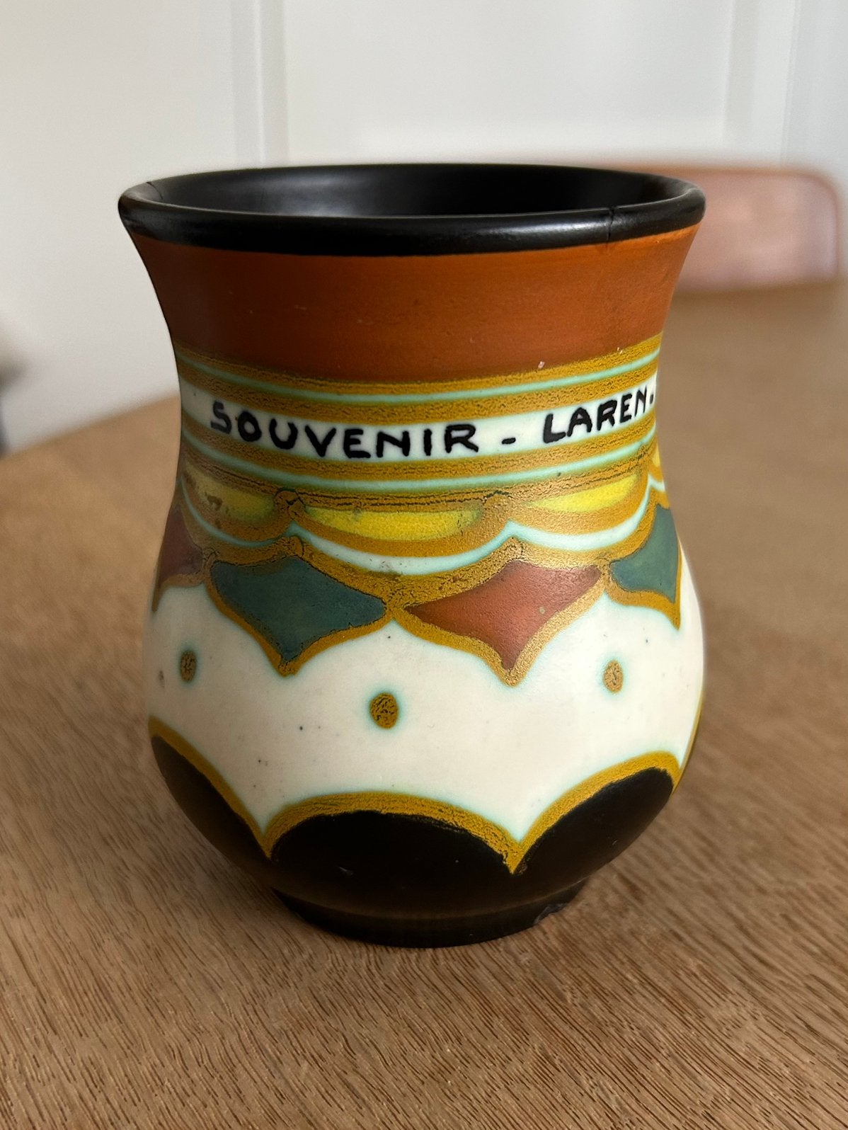 Zenith Gouda vaasje “ Souvenir-Laren-‘t Gooi, Antiek en Kunst, Ophalen of Verzenden