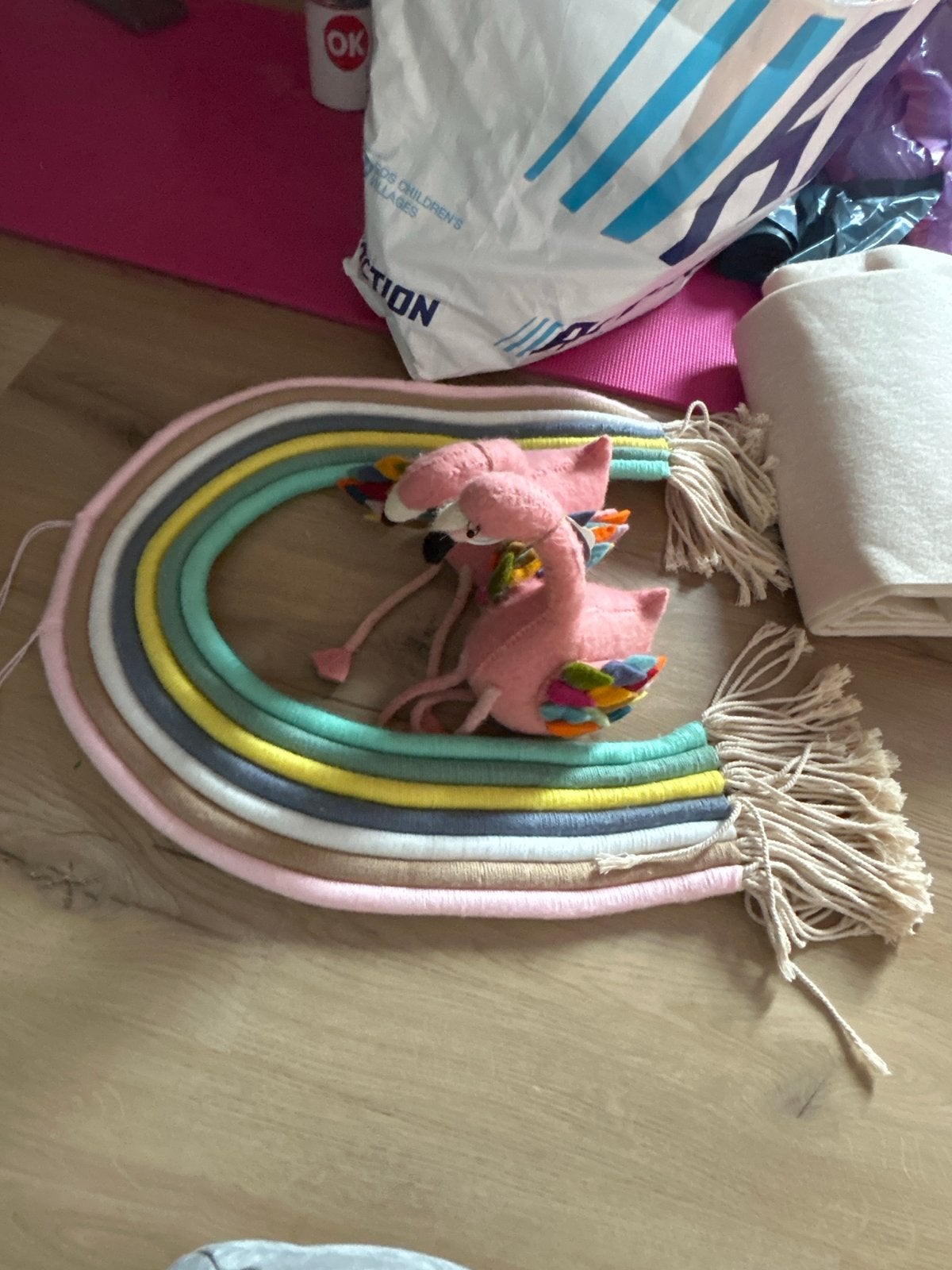 Twee roze flamingo boekensteunen met regenboog decoratie, Ophalen, Overige merken, Overige karakters, Overige typen