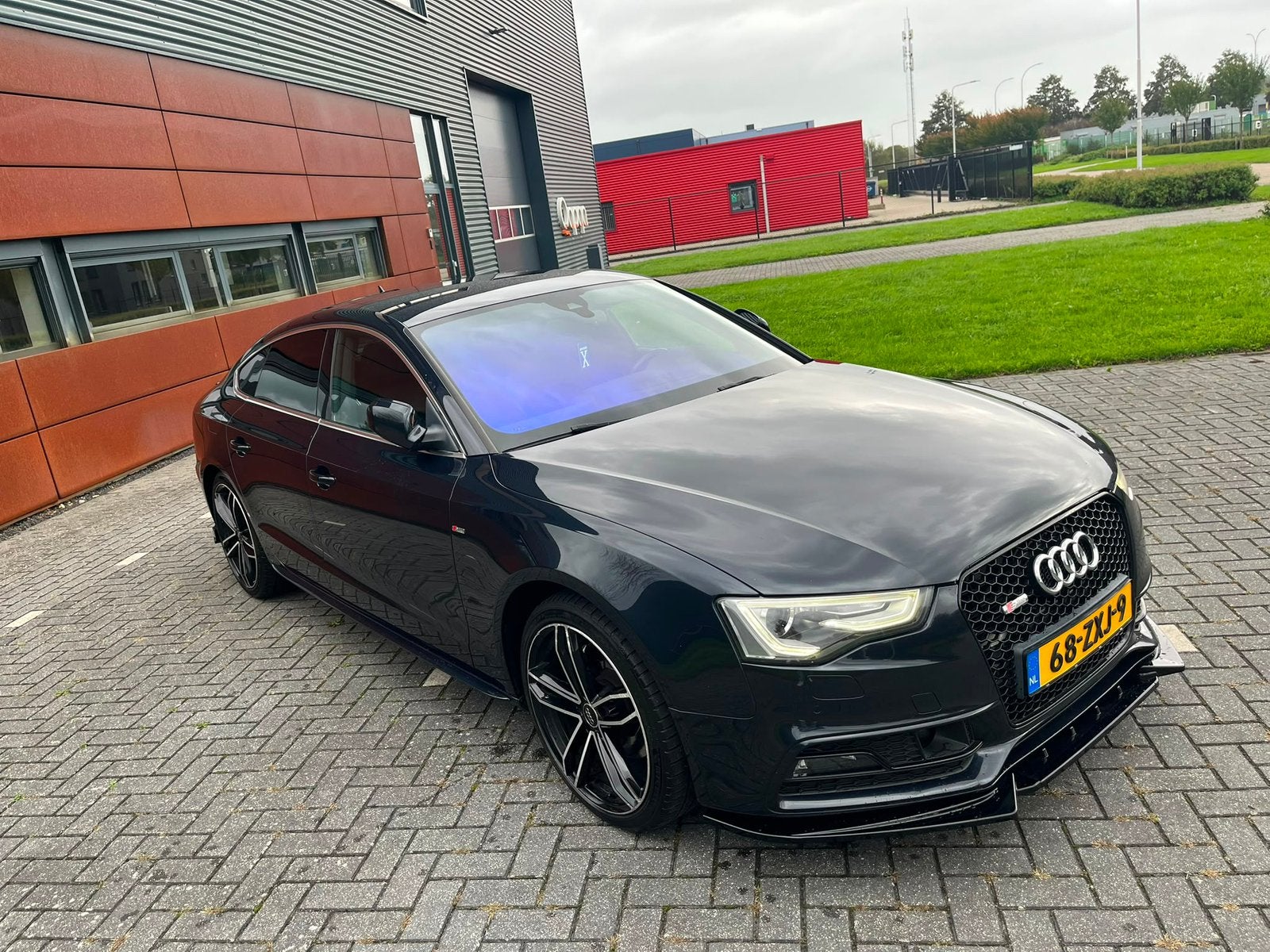 Audi A5 2.0 TFSI Quattro S line 280pk Milltek B&O Bj 2013!!!, Automaat, 4 cilinders, 1984 cc, Blauw