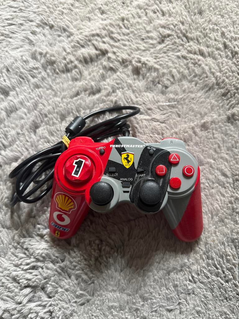 Thrustmaster PS2 Controller - Ferrari Editie, Spelcomputers en Games, Spelcomputers | Sony PlayStation Consoles | Accessoires