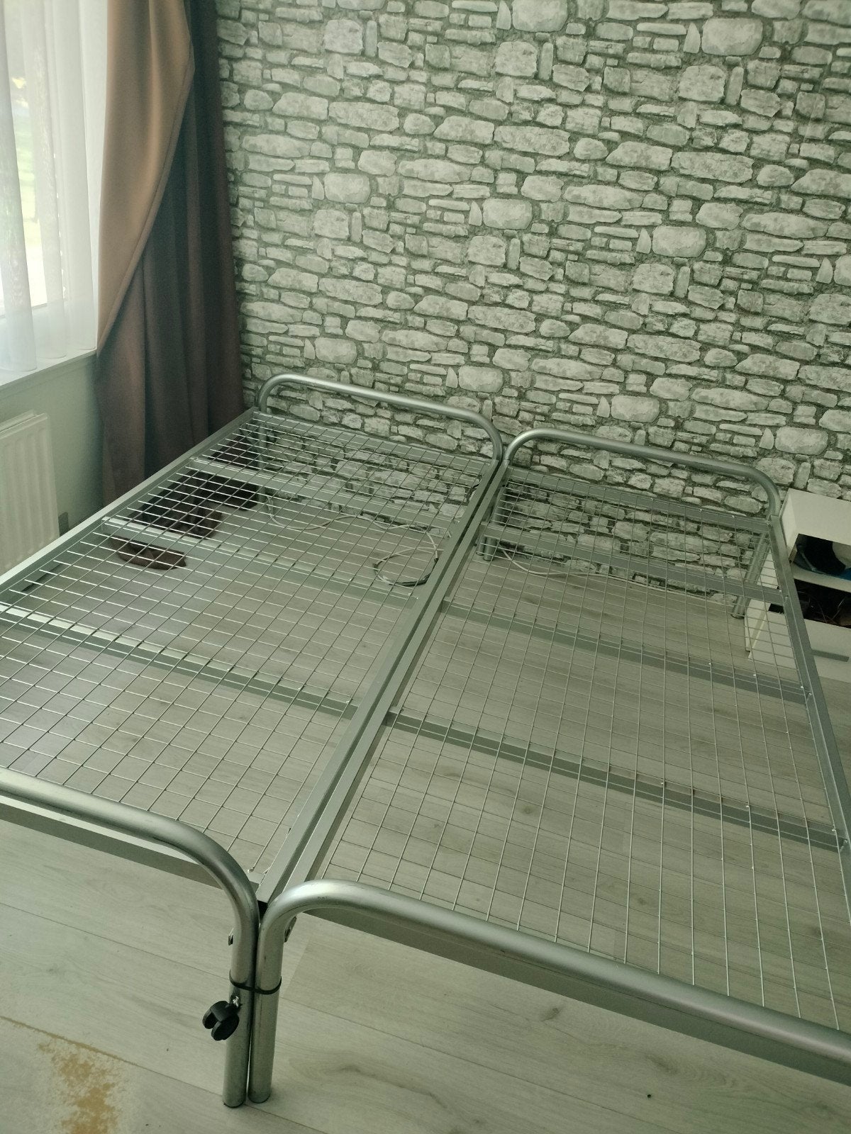 Uitschuifbaar bedframe met lattenbodem, Ophalen, Modern en functioneel, 90 cm, Tweepersoons