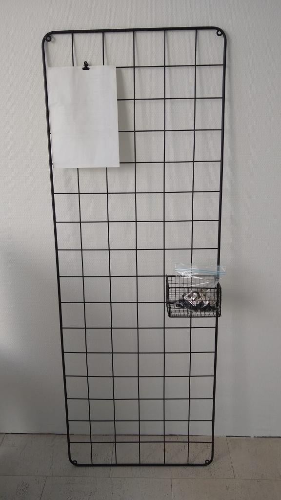 Wandrek met wandrekmandje en kleine/grote clips (Xenos), Huis en Inrichting, Ophalen, Metaal, Zo goed als nieuw, Wandbord of Wandpaneel