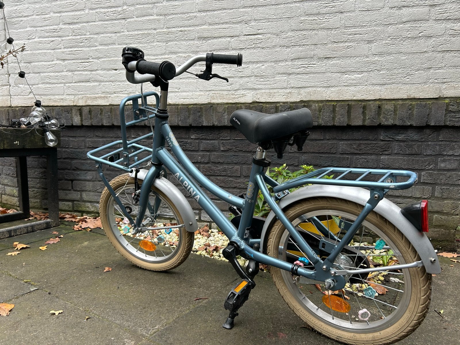 Alpina kinderfiets 16 inch met voor- en achterdrager, Ophalen, Terugtraprem, Zijwieltjes, 16 tot 20 inch