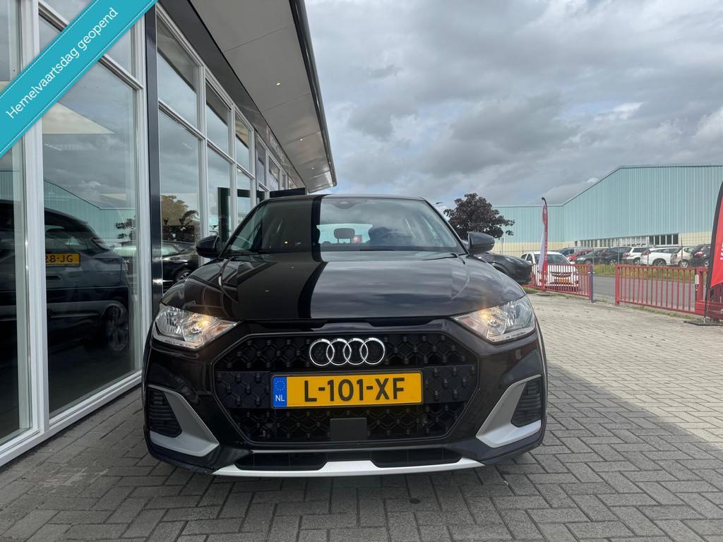 Audi A1 citycarver 25 TFSI Epic|Airco|Cruisecontrol|Virtual, Voorwielaandrijving, Stof, 95 pk, Origineel Nederlands