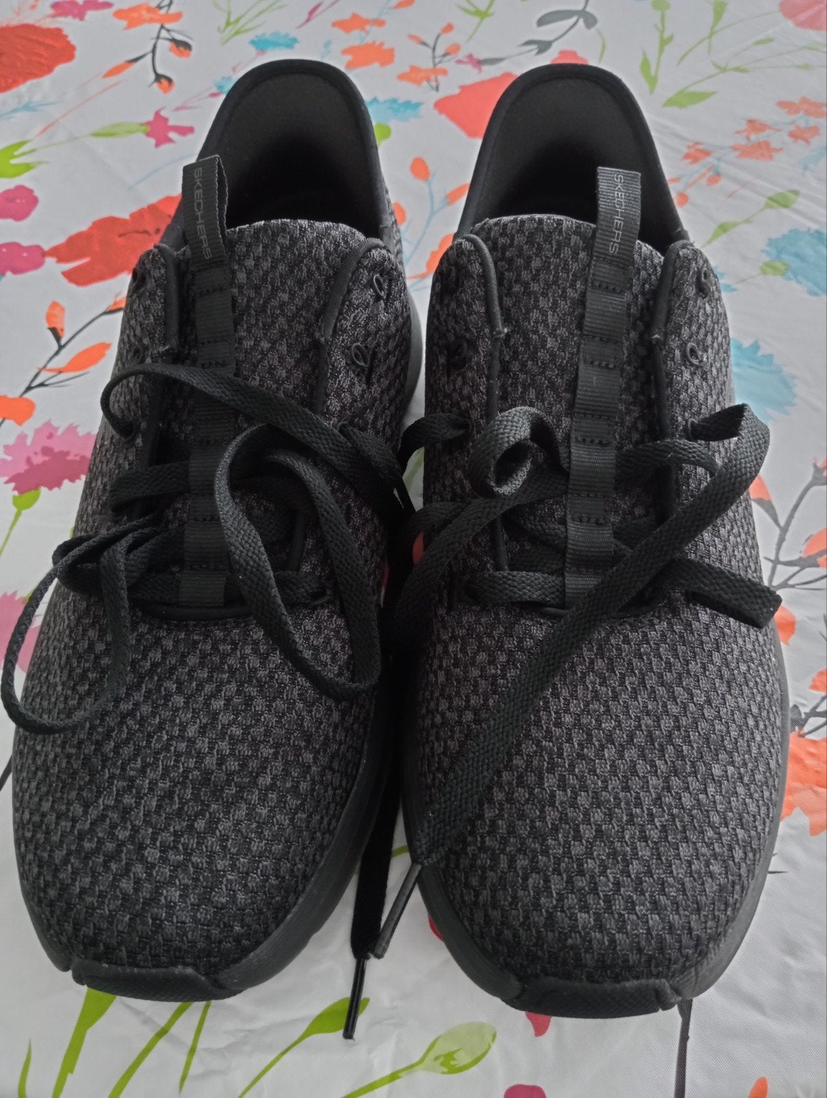 SKECHERS SLiP- INS, Ophalen, Nieuw, Sneakers of Gympen