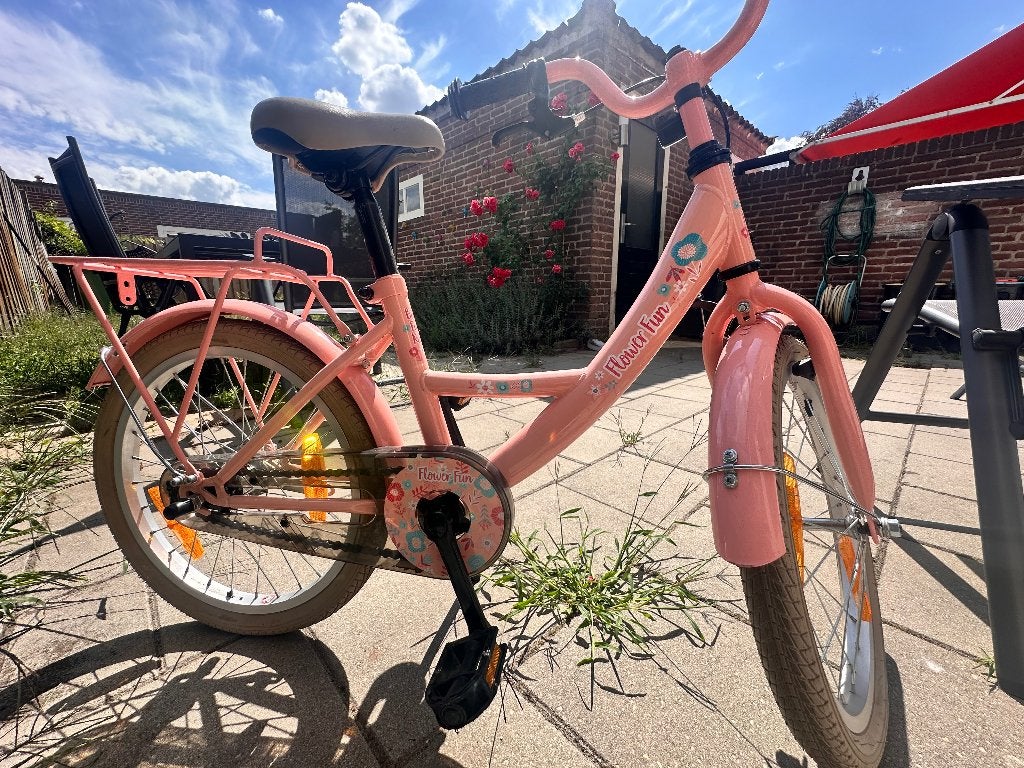 Mooie, weinig gebruikte meisjes fiets, Ophalen, Terugtraprem, 18 inch, Handrem