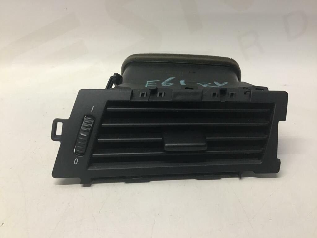 Luchtrooster rechtsvoor BMW 5-serie E61 ('04-'07) 691073205, Gebruikt, -, -, Ophalen of Verzenden