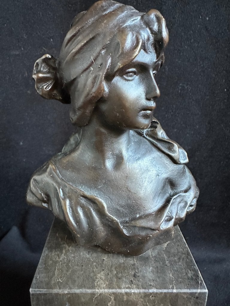 Vrouwen hoofd, buste ,brons, op sokkel., Ophalen of Verzenden, Handgemaakt, Brons, Beeld