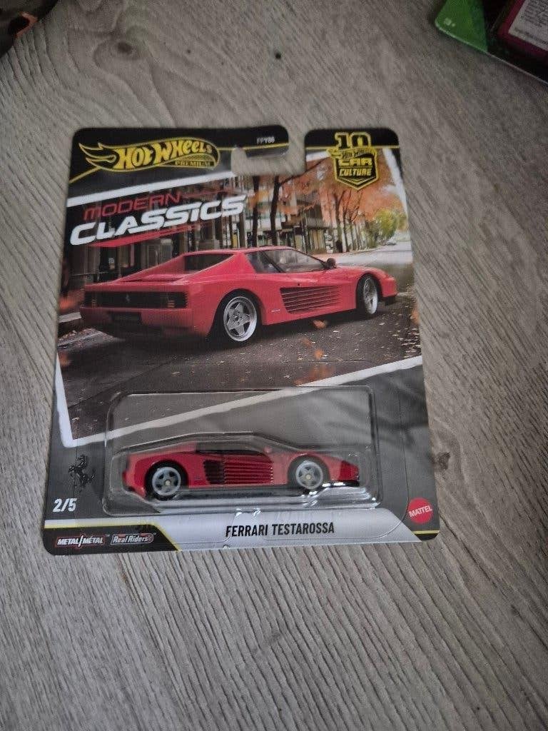Hot Wheels Premium Ferrari Testarossa Modern Classics, Hobby en Vrije tijd, Modelauto's | Overige schalen, Ophalen of Verzenden