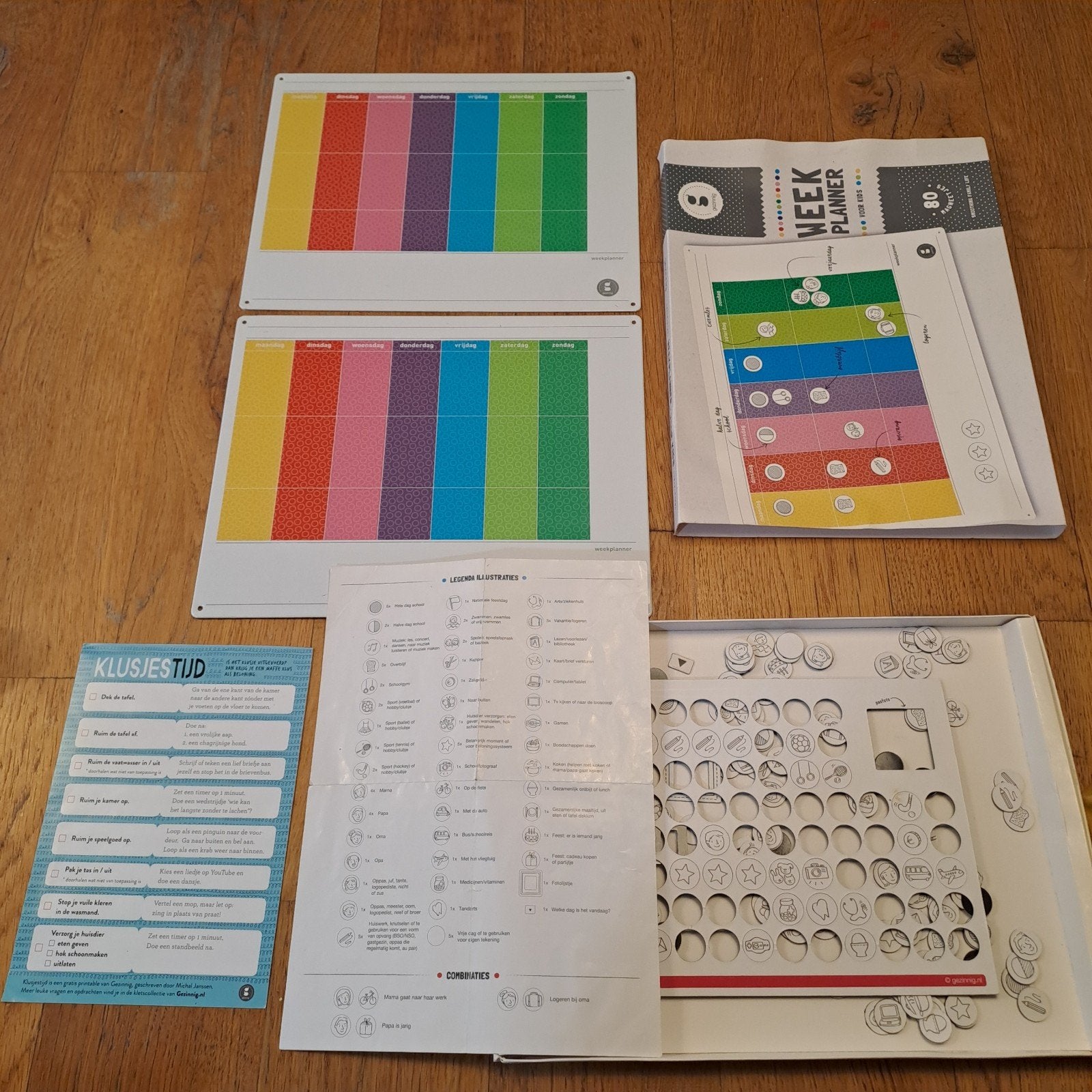 2x Gezinning Weekplanner Kids/Gezin met 120 Magneetjes, Ophalen, Gebruikt
