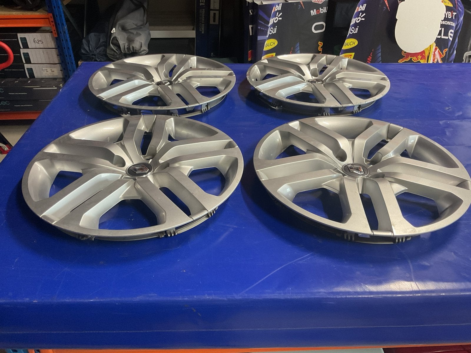 Originele Renault wieldoppen 16 inch, Auto diversen, Ophalen, Gebruikt