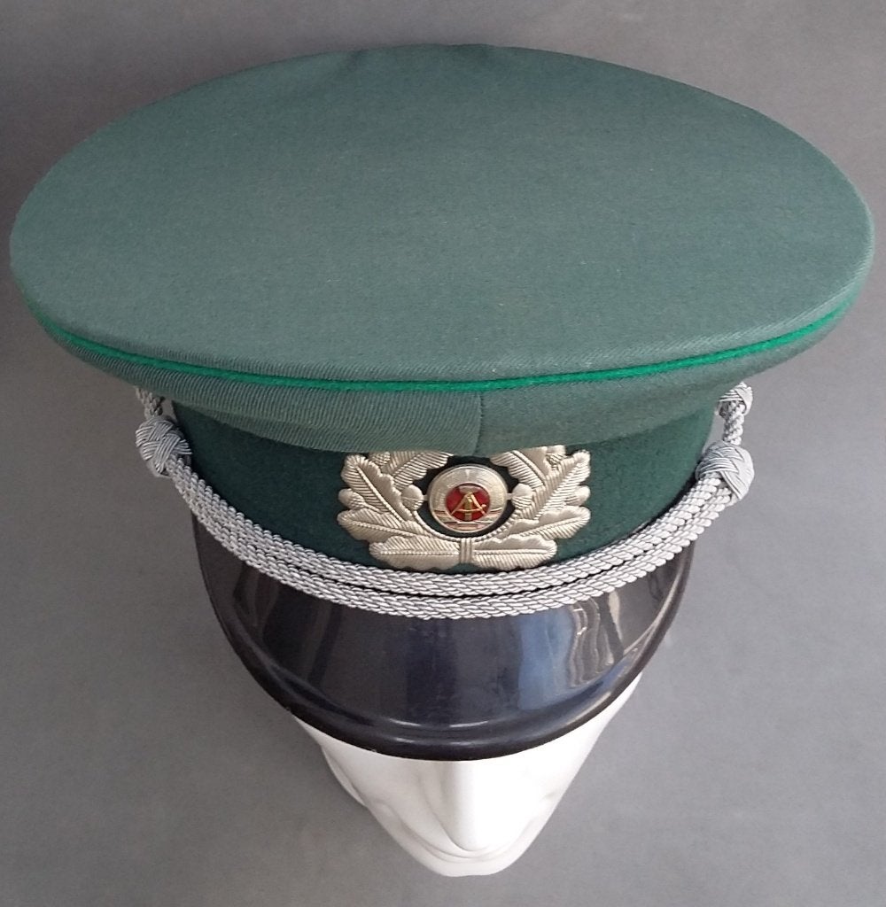 Om 1960 - 1970 DDR Politie Pet Volkspolizei Polizei Officier, Verzamelen, Nvt., Overige soorten, Ophalen of Verzenden, Duitsland
