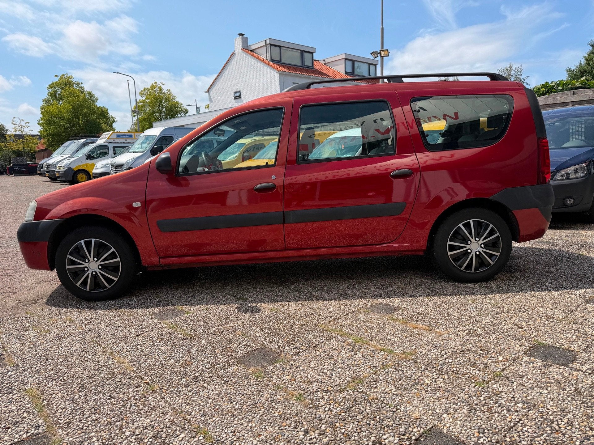 Dacia Logan MCV 1.6-16V,Lauréate,AC,7-PERSOONS, Auto's, Dacia, Stof, Gebruikt, 7 stoelen, Origineel Nederlands