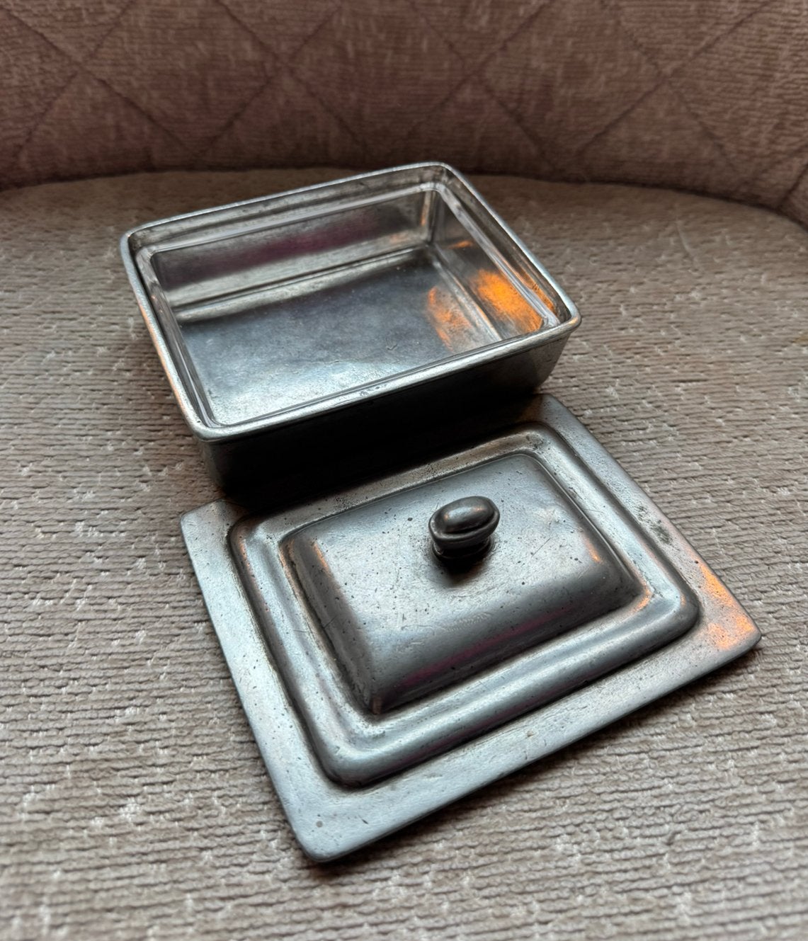 Botervloot van tin met deksel en Glas Compleet, Antiek en Kunst, Ophalen