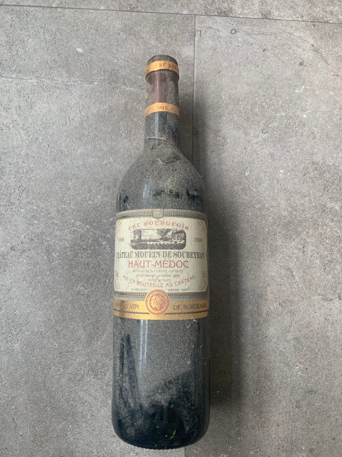 Chateau moulin de soubeyran haut-medoc 1998, Ophalen, Zo goed als nieuw, Frankrijk, Rode wijn
