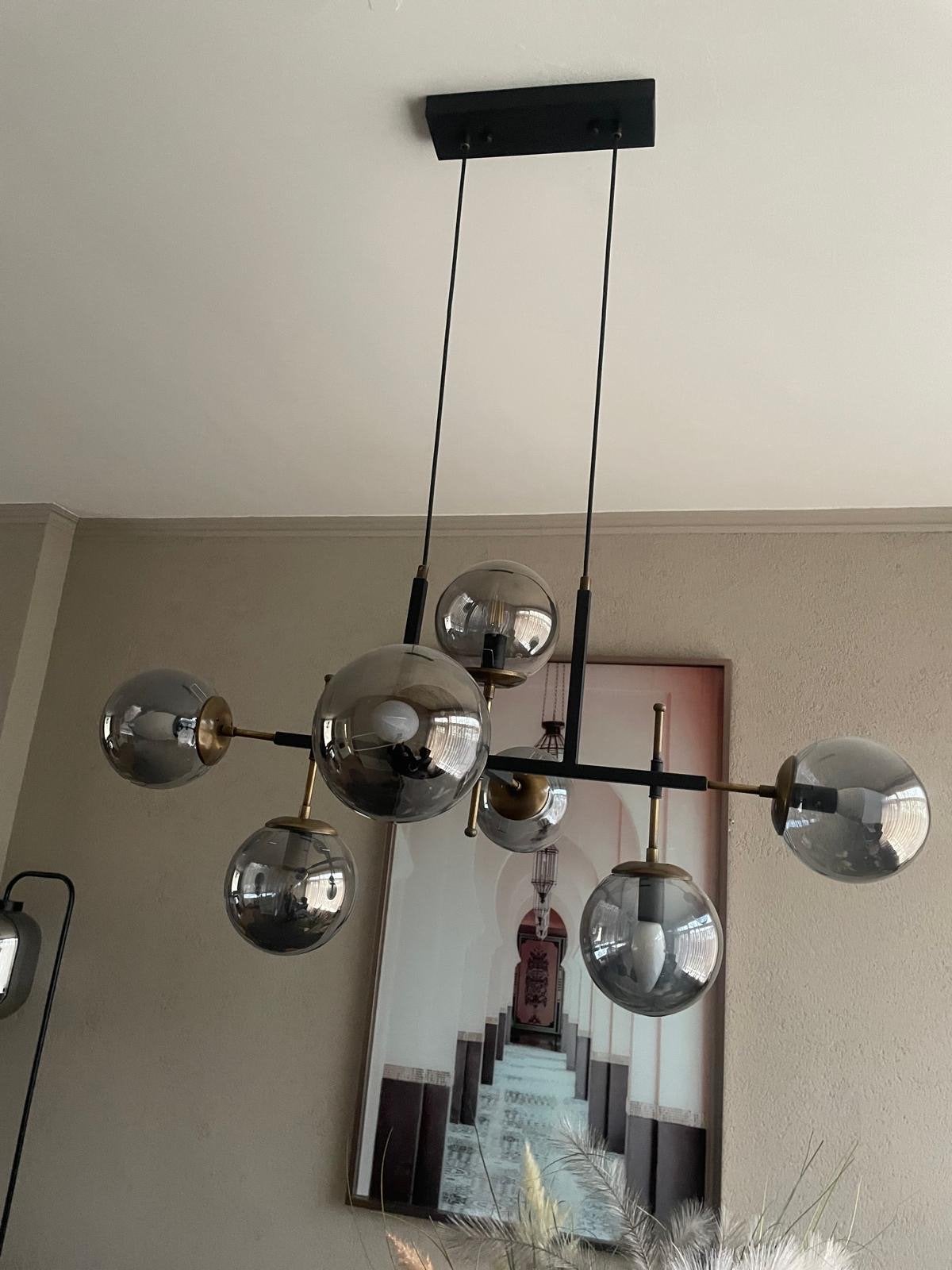 Moderne hanglamp met glazen bollen, Huis en Inrichting, Ophalen of Verzenden, Zo goed als nieuw, Glas, E14 (klein)