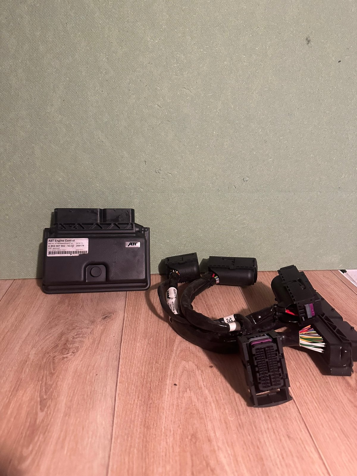Abt sport ecu te koop met kabels, Ophalen of Verzenden