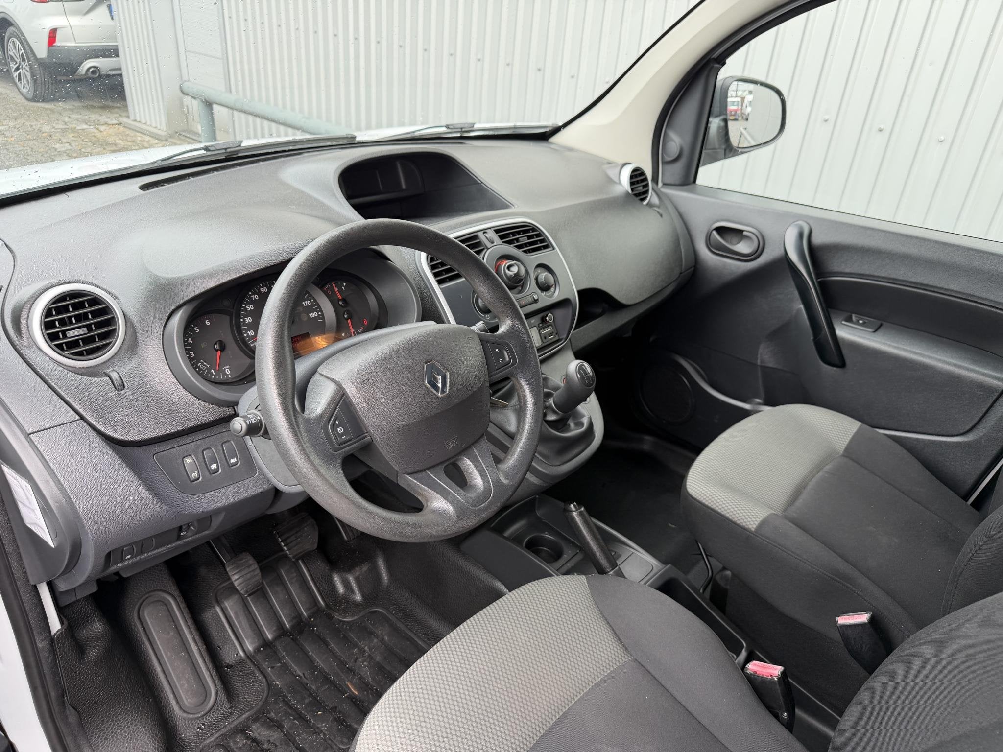 Renault Kangoo 1.5 dCi 75 Energy Comfort*HAAK*A/C*CRUISE*TEL, Voorwielaandrijving, Stof, Gebruikt, Renault