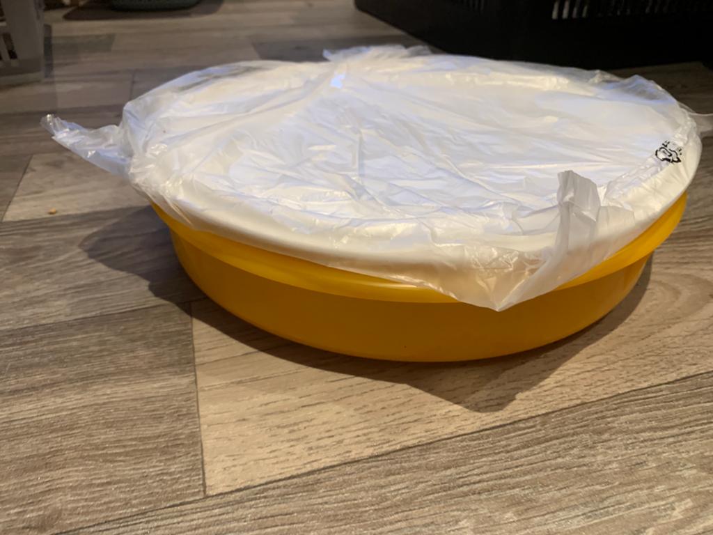 Tupperware vlaaien doos geschikt voor diepvries, Tupperware, Verzenden, Geel, Nieuw