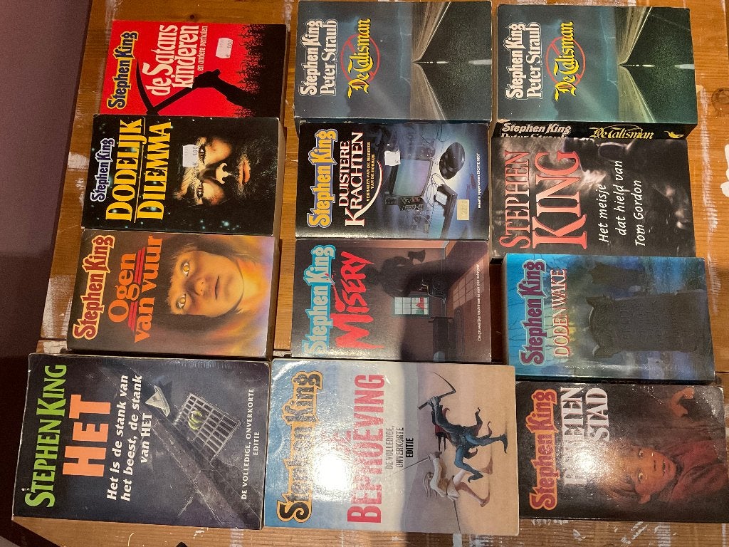 12 Paperbacks van Stephen King, Boeken, Ophalen of Verzenden, Gelezen, Stephen King