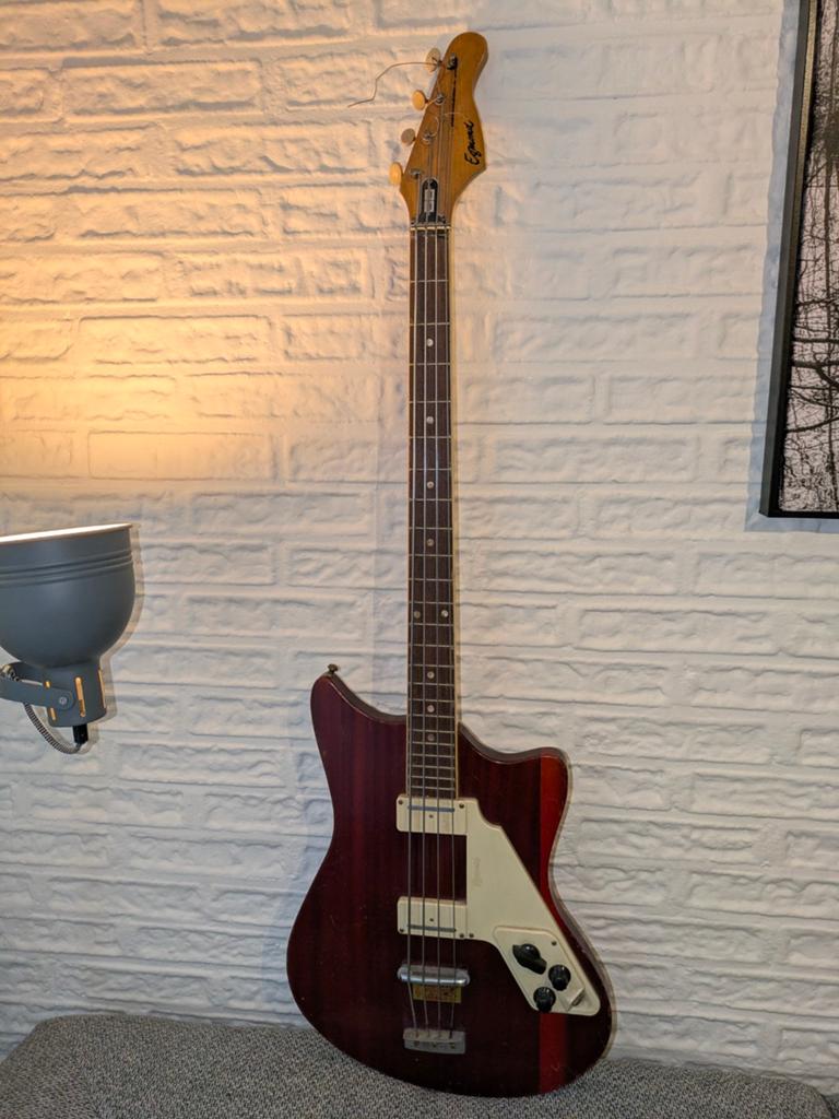 Vintage Egmond Scout 2 Basgitaar - Jaren '60, Muziek en Instrumenten, Snaarinstrumenten | Gitaren | Bas, Ophalen of Verzenden