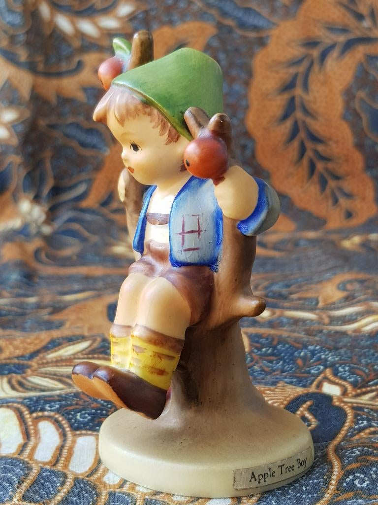 Mooi oud vintage Goebel Hummel beeldje uit Duitsland 9,8 cm., Ophalen of Verzenden