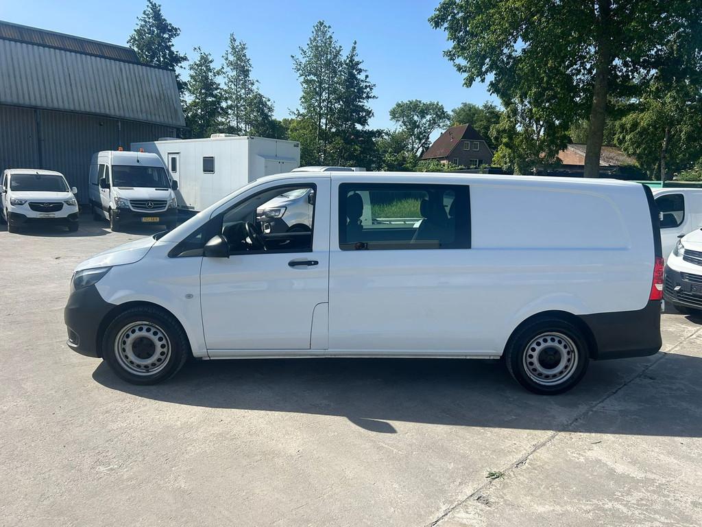 Mercedes-Benz Vito 114 CDI automaat dubbelcab xxl, Auto's, Bestelauto's, Stof, Gebruikt, Zwart, 4 cilinders