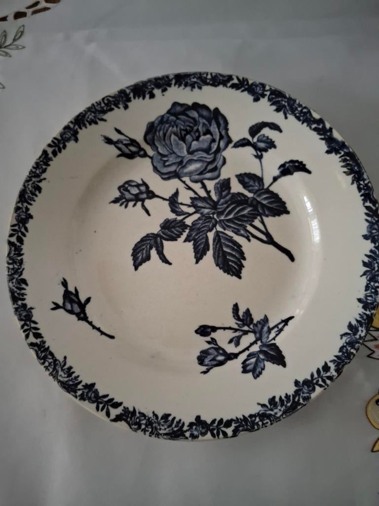 Antiek Frans-Engels Bord met Blauwe Roos Decoratie, Ophalen