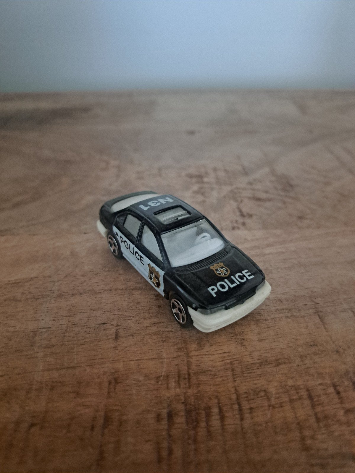 Majorette model ford mondeo " police" schaal 1:59, Gebruikt, Auto, Frankrijk, Ophalen of Verzenden