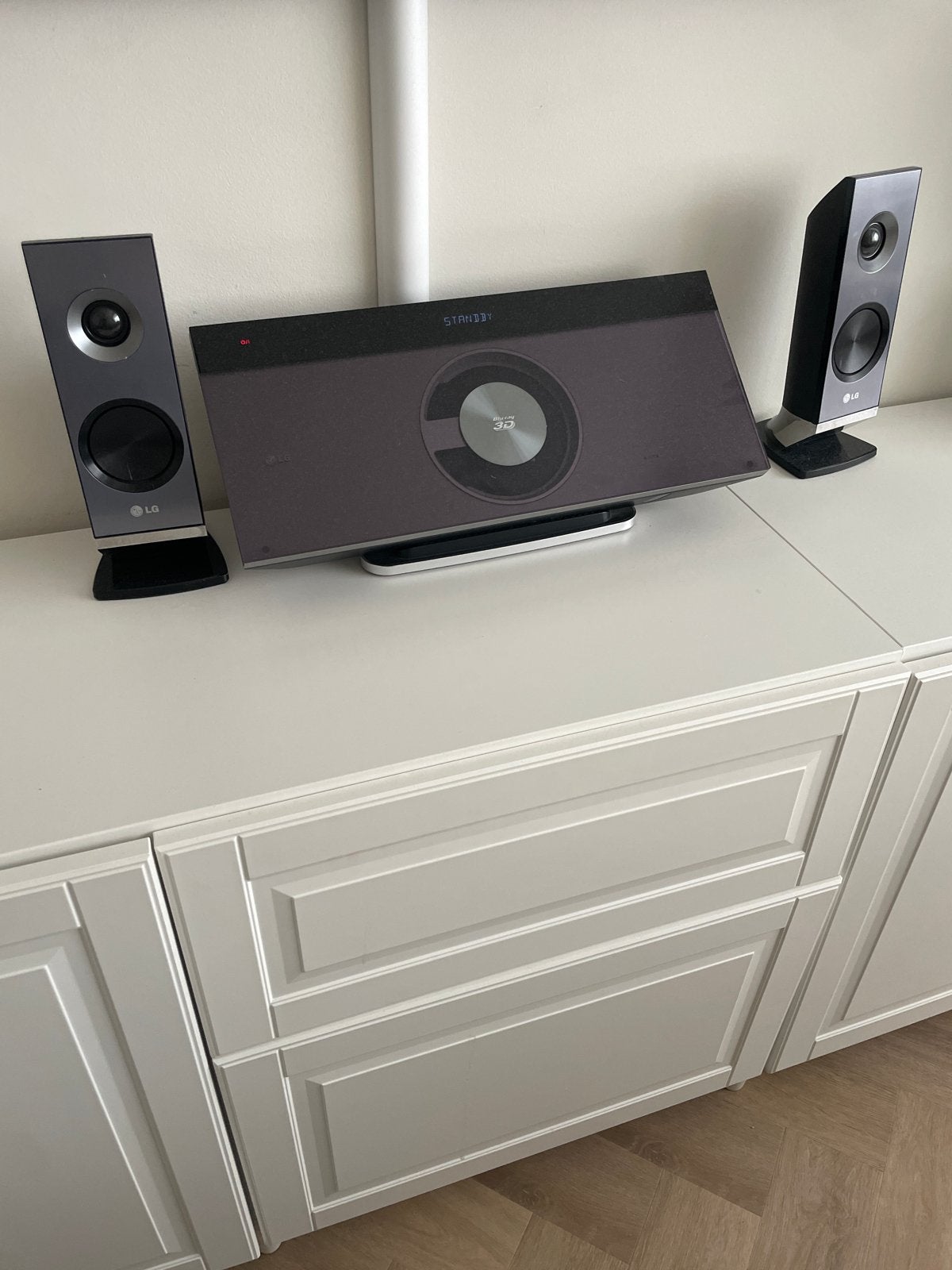 LG Blu-ray 3D Home Cinema Systeem met 2.1 Speakers, Gebruikt, 2.1-systeem, Blu-ray-speler, Ophalen