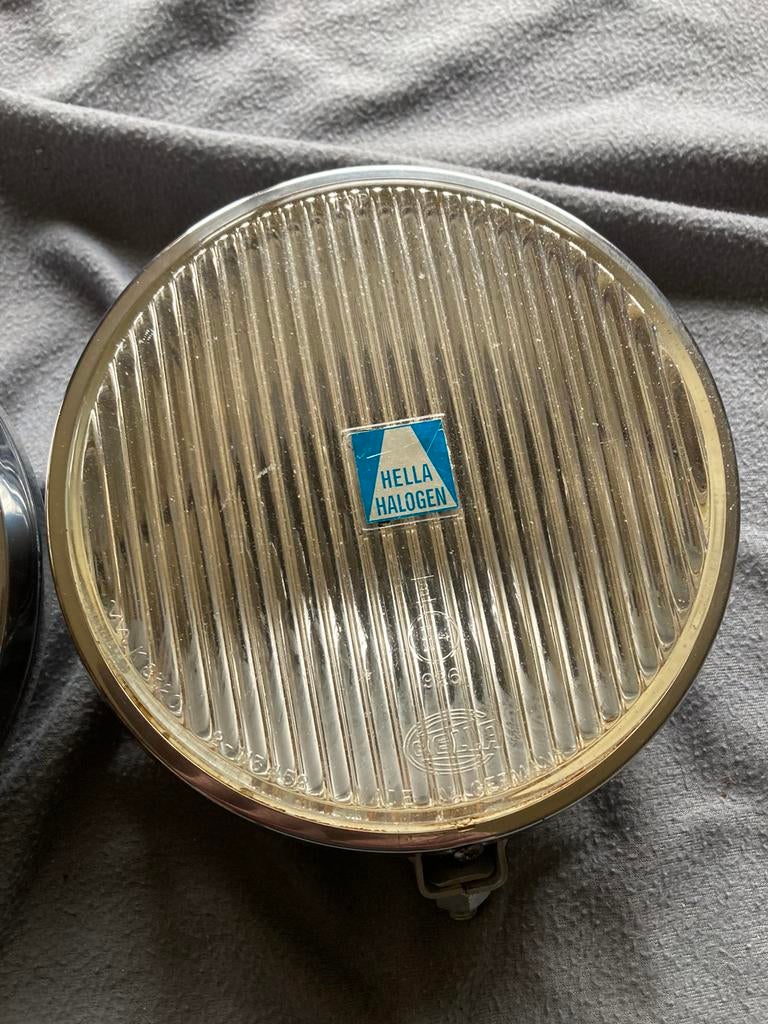 Oldtimer 2 Hella witte mistlampen type 170 en 18 cm, Ophalen of Verzenden, Gebruikt
