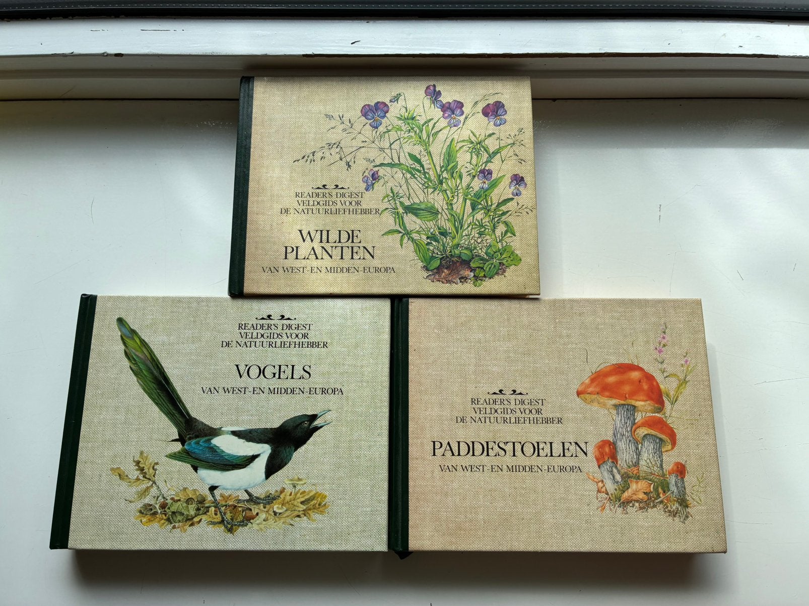 3 readers digest natuurboeken, Ophalen of Verzenden, Zo goed als nieuw, Natuur algemeen