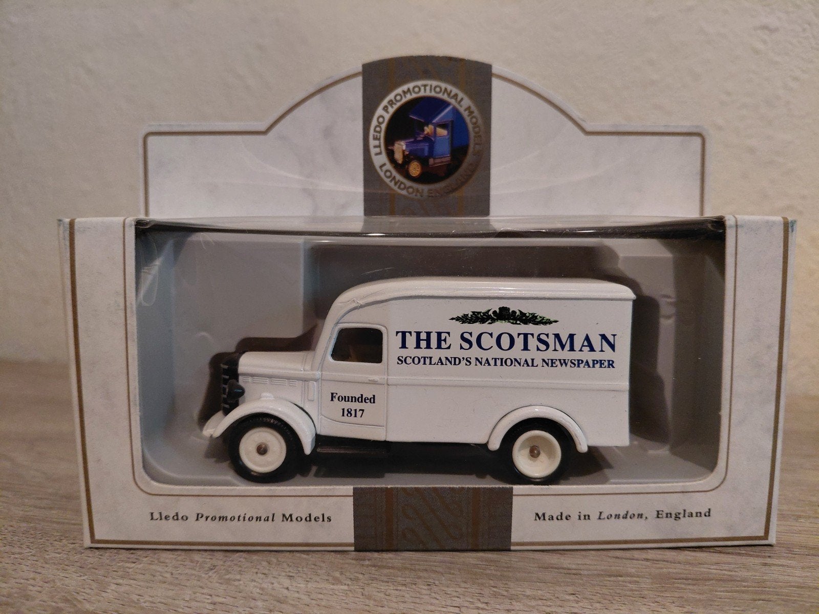 'The Scotsman' Bedford bestelwagen, Overige merken, Verzenden, 1:32 tot 1:50, Nieuw